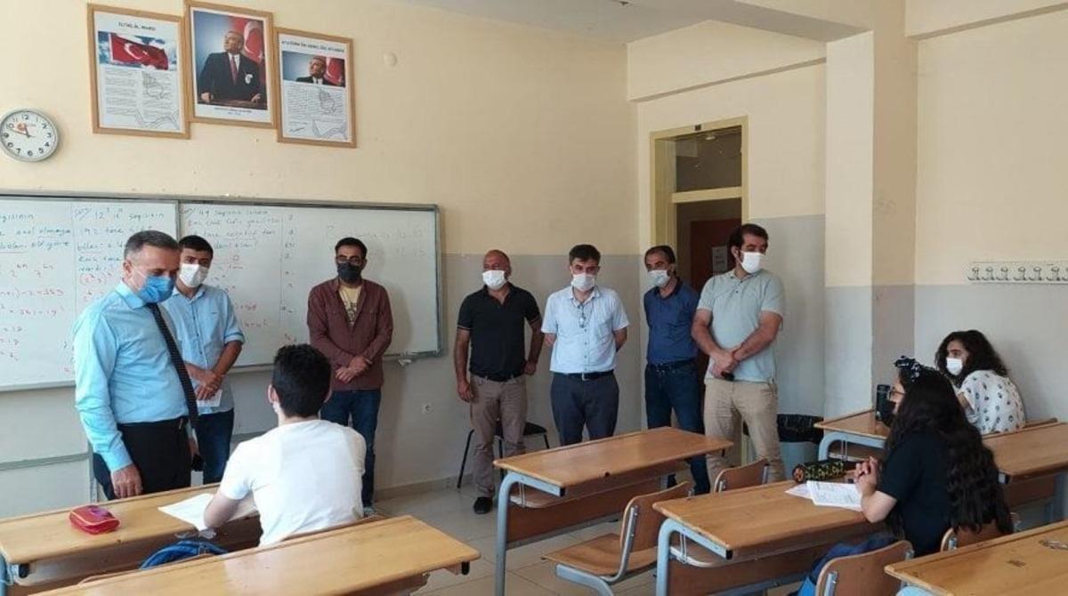 M&uuml;d&uuml;r&uuml; Şipal&rsquo;in okullardaki inceleme ve denetlemeleri devam ediyor