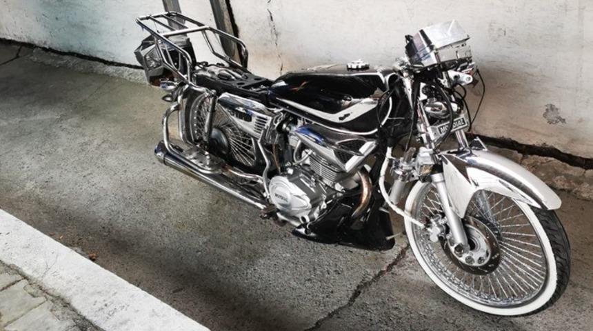 Kazaya karışan motor ruhsatsız &ccedil;ıktı