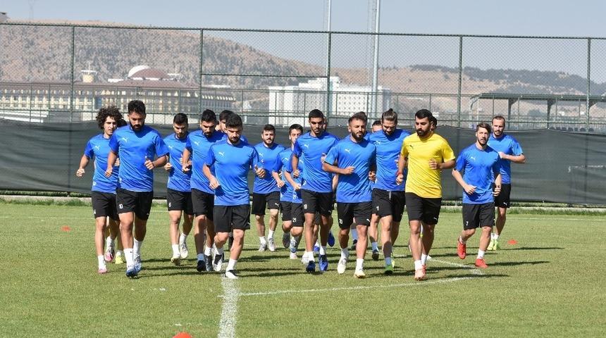 Manisa FK&rsquo;nın Afyonkarahisar kampı tamamlandı