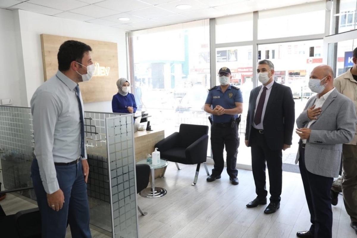 Başkan &Ccedil;olakbayrakdar&rsquo;dan esnafa korona vir&uuml;s uyarıları