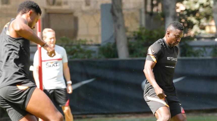 Galatasaray'ın yeni transferi Etebo takımla çalıştı