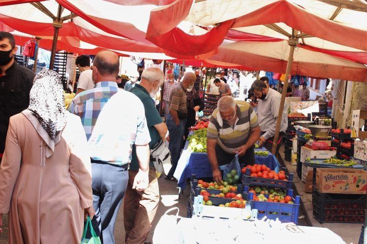 Pazar esnafının maske ihmali G3