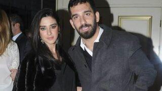 Arda Turan Aslıhan Doğan aşkına nazar değdi