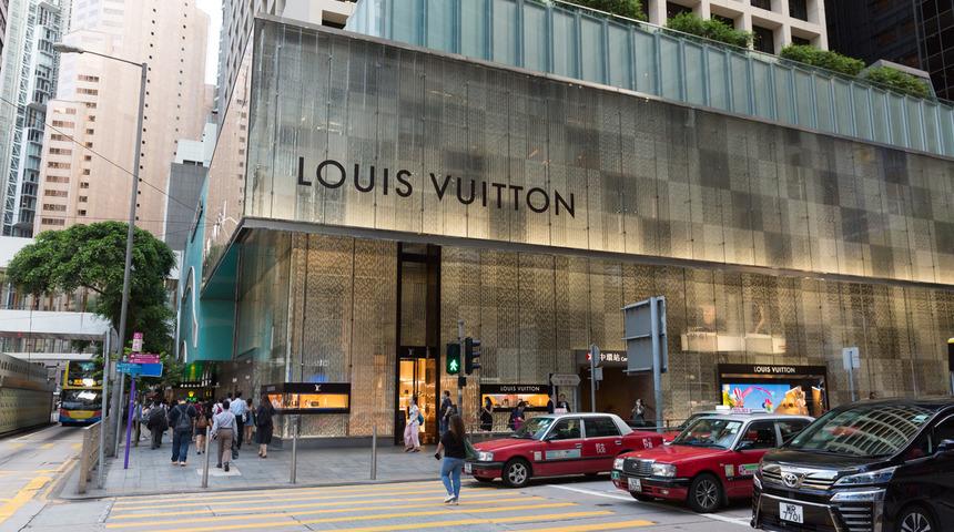  Louis Vuitton, Tiffany'i satın almaktan vazgeçti