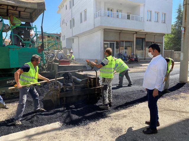 Gölbaşı’nda asfaltlama çalışmaları devam ediyor