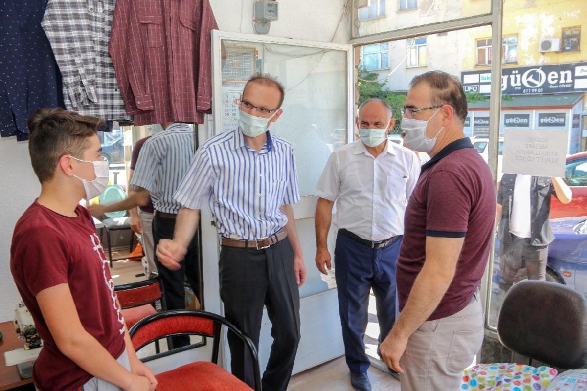 Başkan &Ouml;zt&uuml;rk&rsquo;ten kurallara uyun &ccedil;ağrısı