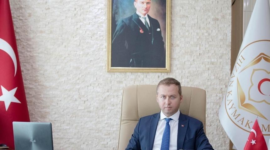 Hizan Kaymakam Muhammed İkbal Yelek g&ouml;revine başladı