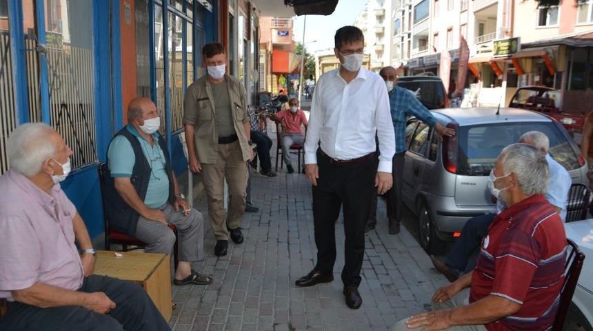 Kaymakam maske denetiminden memnun ayrıldı