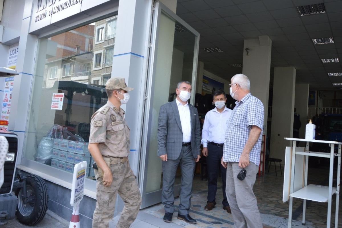 Havza&rsquo;da başkan &Ouml;zdemir&rsquo;den maske denetimi