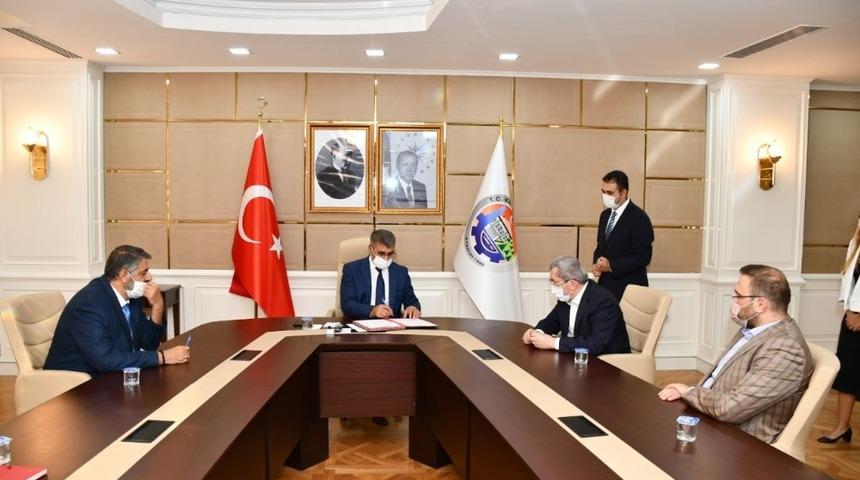 Plastik atıklar değerli madde ve enerjiye d&ouml;n&uuml;şecek