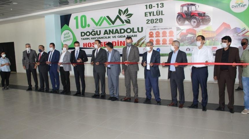 (Düzeltme) 10. Doğu Anadolu Tarım, Hayvancılık ve Gıda Fuarı kapılarını ziyaretçilere açtı
