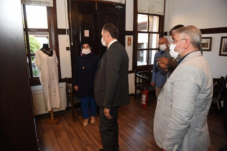 Genel Müdür Yazgı’dan belediye’nin kültür hizmetlerine tam not G2