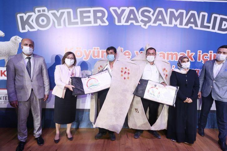 “Köyümde yaşamak için bir sürü nedenim var” protokol töreni düzenlendi G3