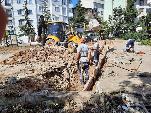 Gebze’de çocuklar için yeni parklar inşa ediliyor