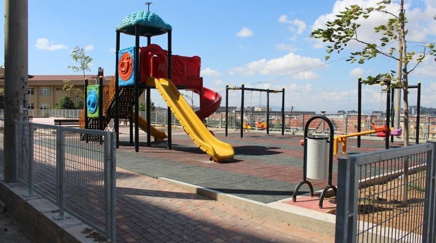 Gebze&rsquo;de &ccedil;ocuklar i&ccedil;in yeni parklar inşa ediliyor