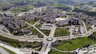 Kocaeli Üniversitesi uzaktan eğitim kararı aldı