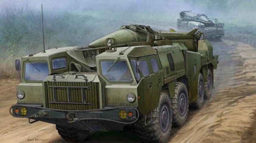 Hafter g&uuml;&ccedil;leri duyurdu: Sovyetler Birliği'nden kalan R-17 balistik f&uuml;zelerini &ccedil;alışır duruma getirdik