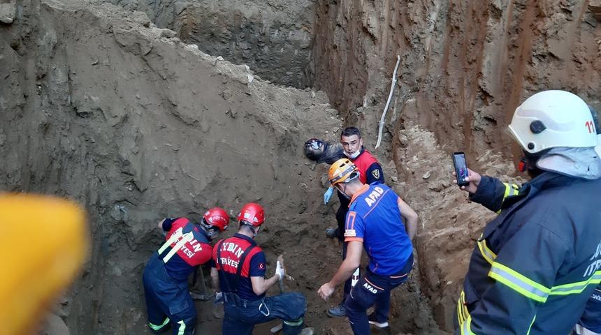 Aydın'da su kuyusu kazarken göçük altında kalan 2 kişi öldü
