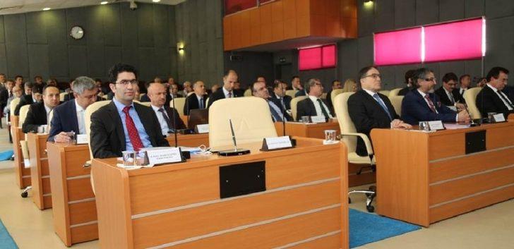 Azmiyle gençlere örnek oluyor G3