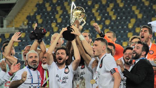 Karagümrük’ün 36 yıl sonra Süper Lig heyecanı başlıyor