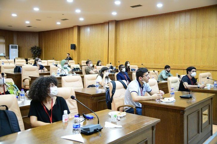 Mamak Belediyesinin Covid-19 ile mücadelesi yabancı öğrencilere örnek oldu G2