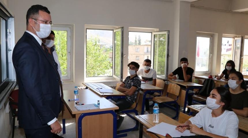 Bakan Danışmanı Sel&ccedil;uk Hakkari&rsquo;de