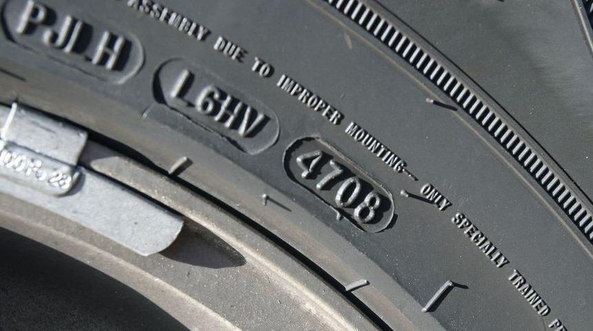 Lastik &uuml;zerindeki yazıların anlamları