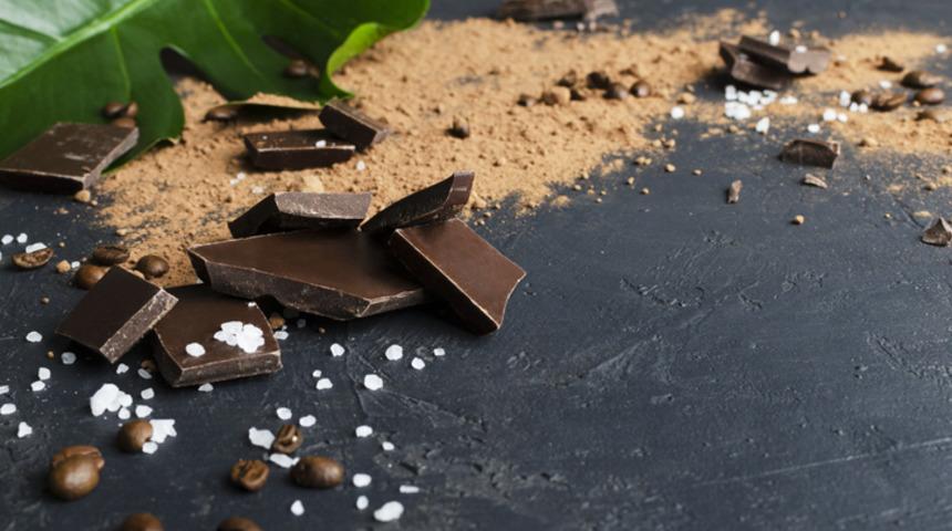 Hem Kolay Hem de Yoğun Çikolatalı: Kumlu Pasta Tarifi