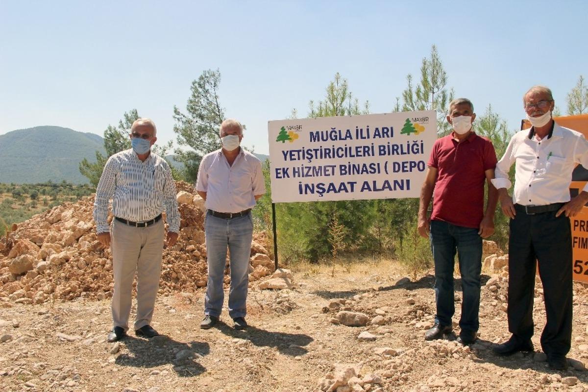 Arıcılara tam teşekk&uuml;ll&uuml; tesis