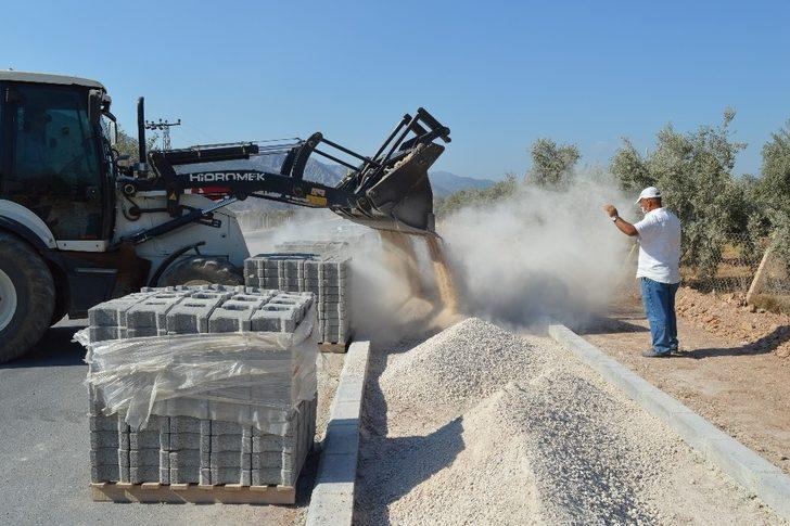 Döşemealtı Cezaevi yoluna kaldırım yapılıyor G2
