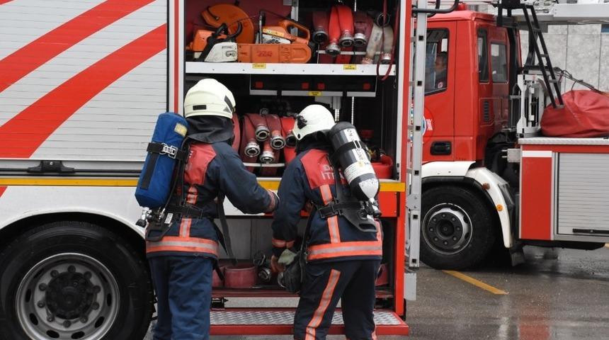 D&uuml;zce Belediyesi itfaiye teşkilatını g&uuml;&ccedil;lendiriyor