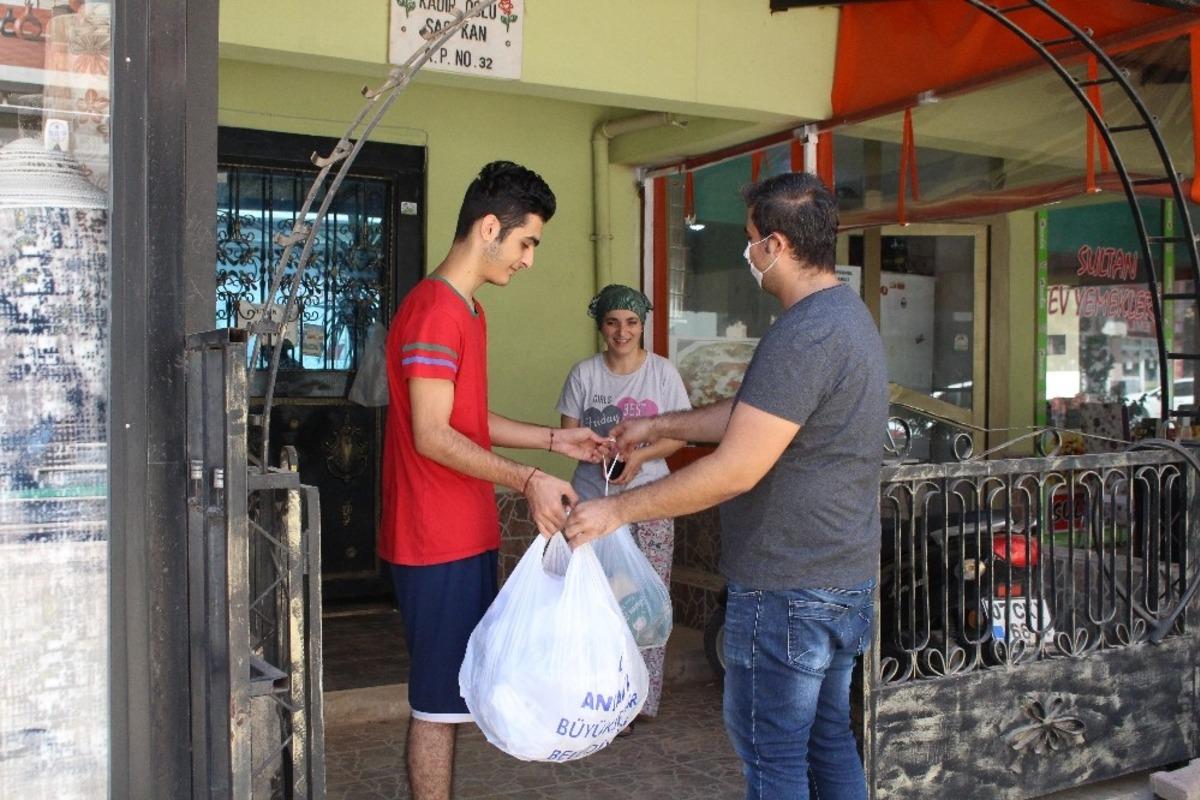 &Ccedil;&ouml;lyak hastalarına glutensiz gıda desteği s&uuml;r&uuml;yor