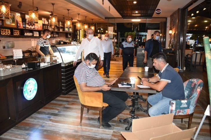 Salihli’de gece korona virüs denetimi G2