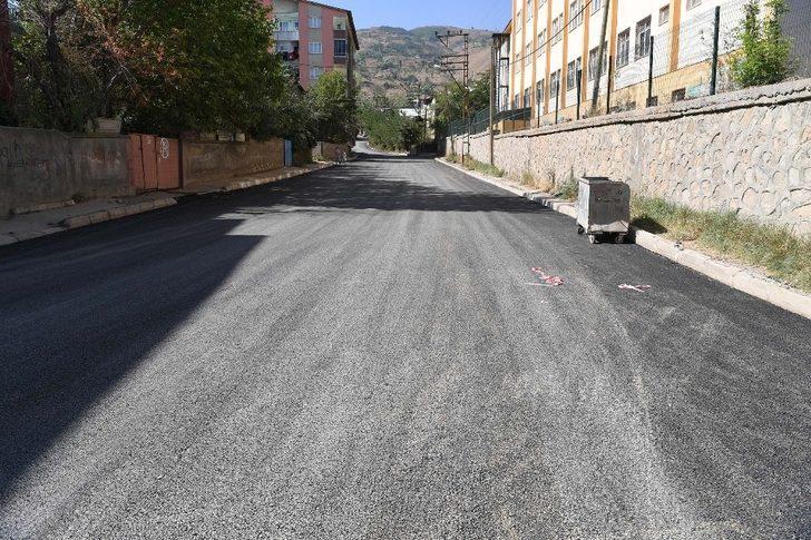 Muş’ta son 45 günde 27 bin ton asfalt serildi G2
