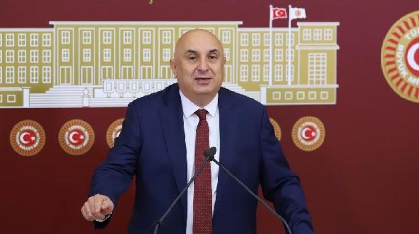 CHP'li Özkoç'tan Macron'a sert tepki: Haddini bilmeli