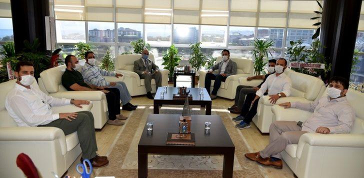 OMÜ Rektörü Ünal TÜGVA Genel Başkanı Enes Eminoğlu’nu ağırladı G1