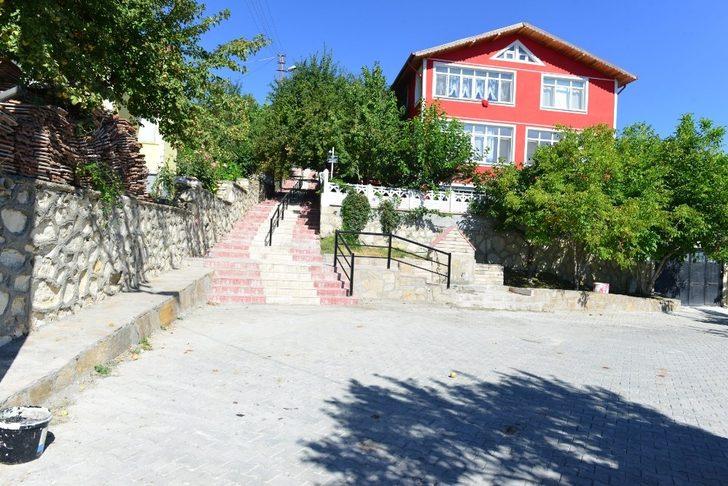 Kastamonu’da işlevini yitiren kaldırımlar yenileniyor G1