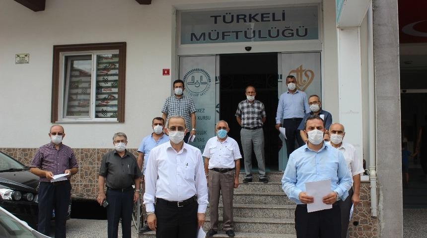 Sinop&rsquo;ta sendika ve dernek temsilcilerinden su&ccedil; duyurusu