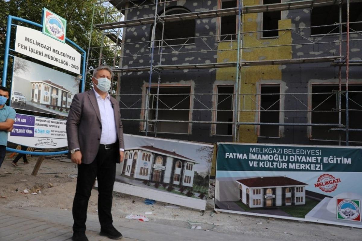 Başkan Palancıoğlu Fatma İmamoğlu Kuran kursu inşaat alanında incelemelerde bulundu