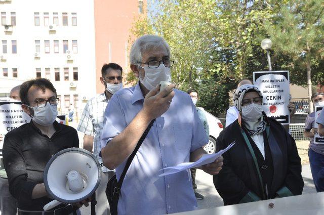 Afyonkarahisar STK Platformu üyeleri Mütercimler’den şikayetçi oldu