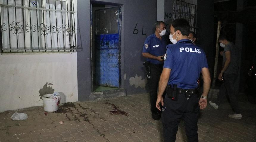 Yer Adana: 4 ay önce dini nikahla evlendiği eşini pompalı tüfekle vurdu