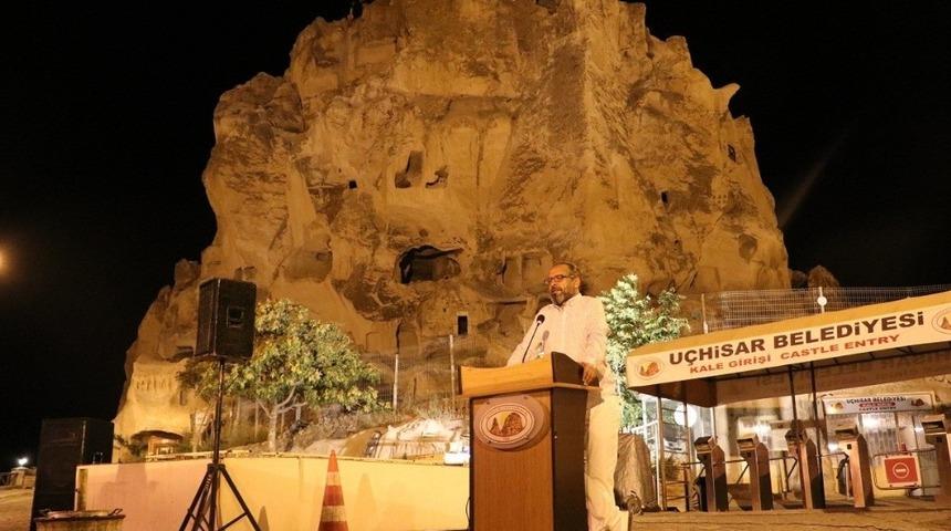 Yazar Sinan Yağmur, U&ccedil;hisar&rsquo;da