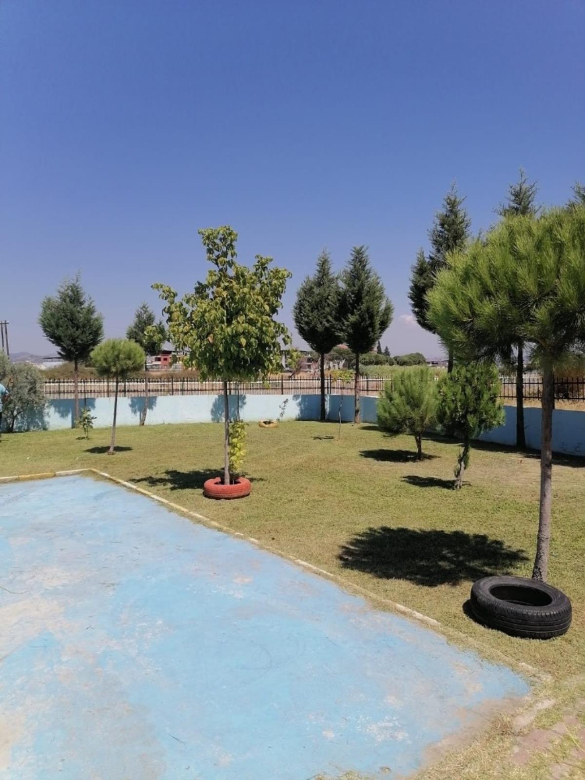 Germencik&rsquo;te okulların dezenfeksiyon ve temizliği yapılıyor