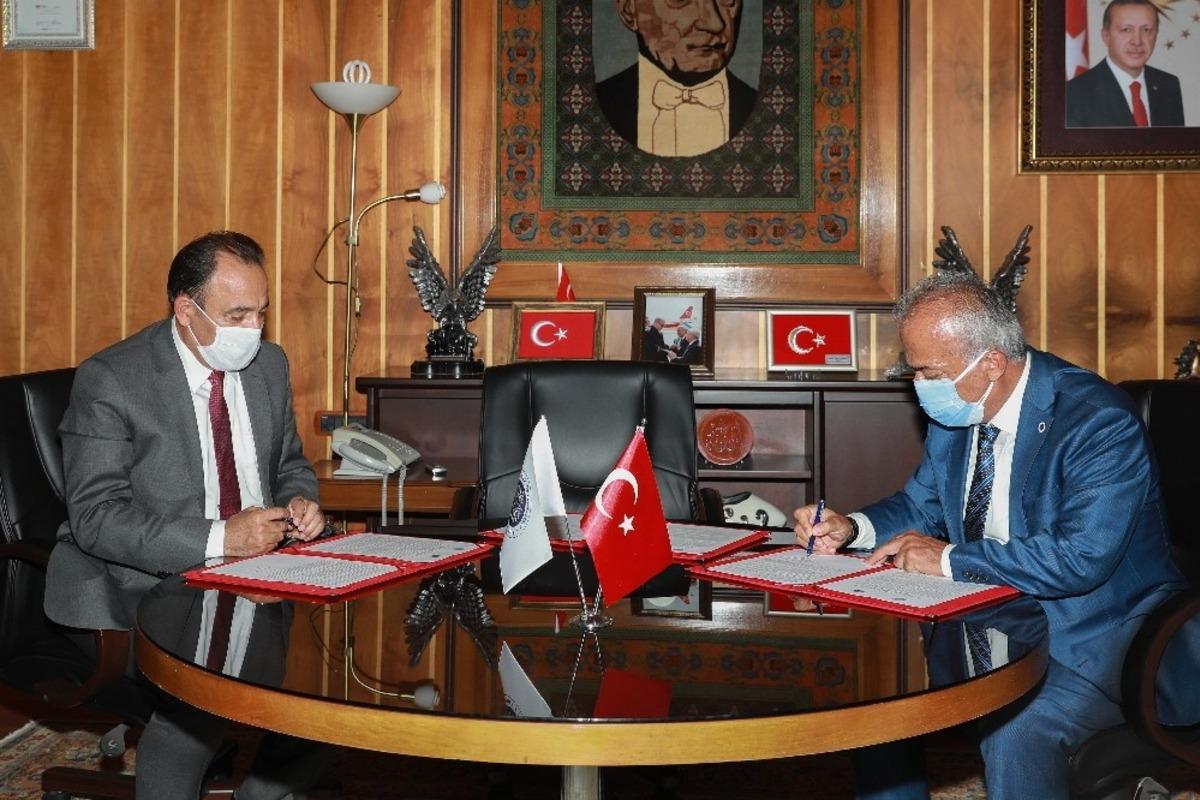 B&ouml;lgesel kalkınma i&ccedil;in kurumsal stratejik iş birliği g&ouml;r&uuml;şmeleri s&uuml;r&uuml;yor