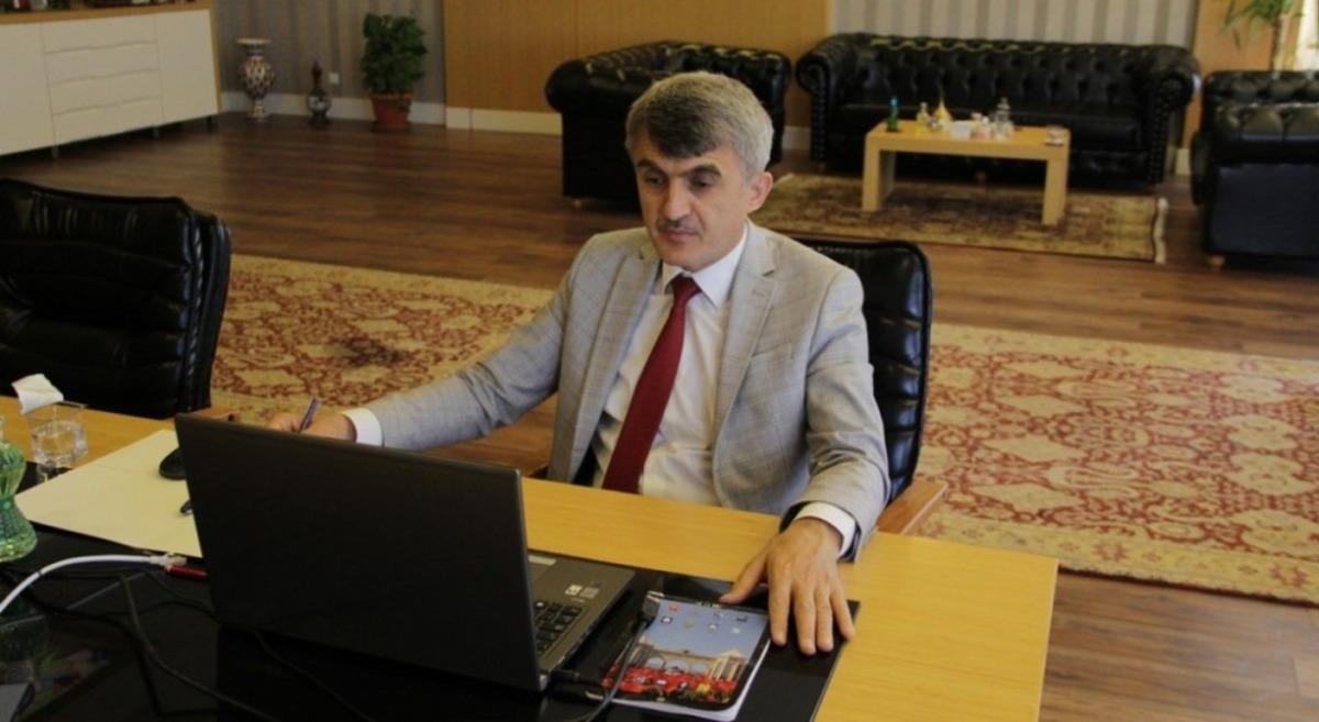 Rekt&ouml;r Uysal, ADIM &Uuml;niversiteleri toplantısına katıldı