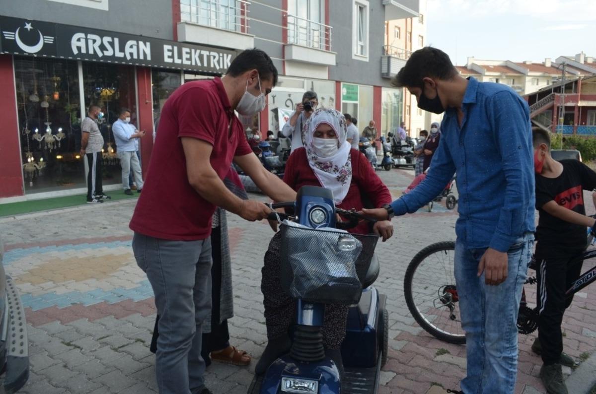 24 ak&uuml;l&uuml; ara&ccedil; ihtiya&ccedil; sahiplerine ulaştı