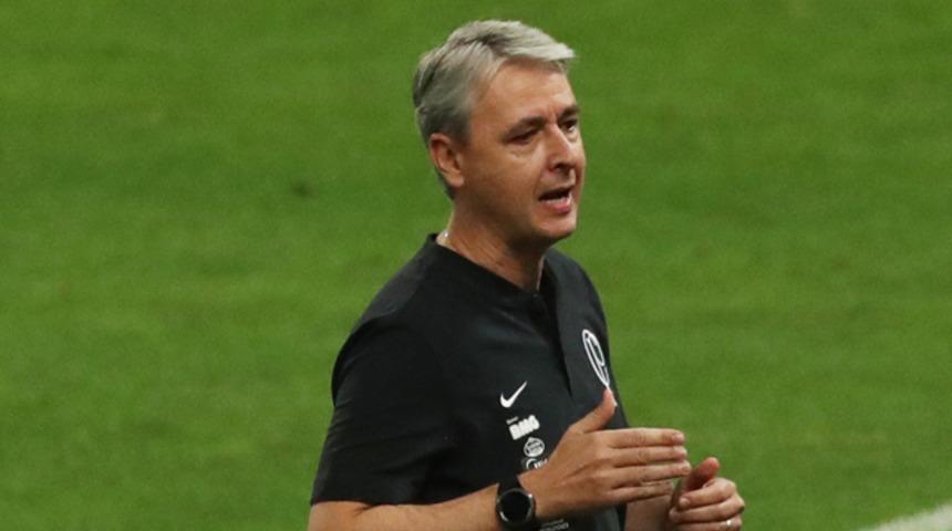 Corinthians'ta Tiago Nunes'in g&ouml;revine son verildi