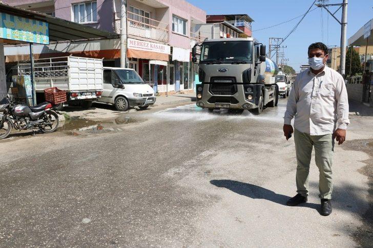 Büyükşehir Acarlar’da dezenfekte çalışması yaptı G3