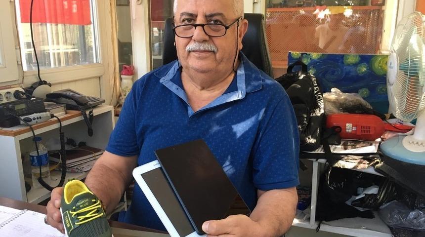 Minibüste unutulan eşyalar hayrete düşürdü