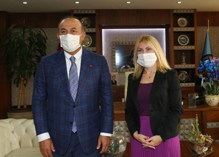 Dışişleri Bakanı Çavuşoğlu’ndan AÜ projelerine tam destek sözü G2